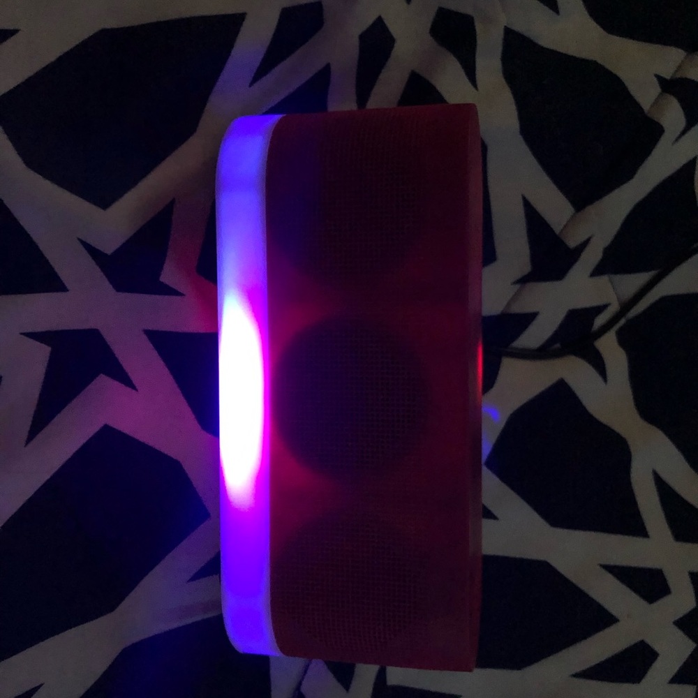 Lumi Lightup Speaker